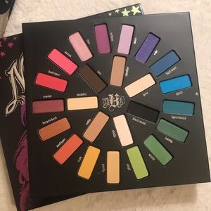 NIB Kat Von D Mi Vida Loca Palette.😍